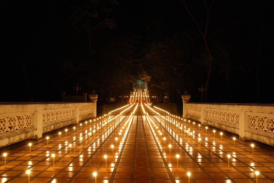Power candlelight tranquility