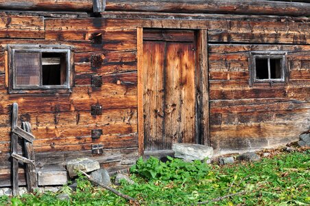 Old wood brown
