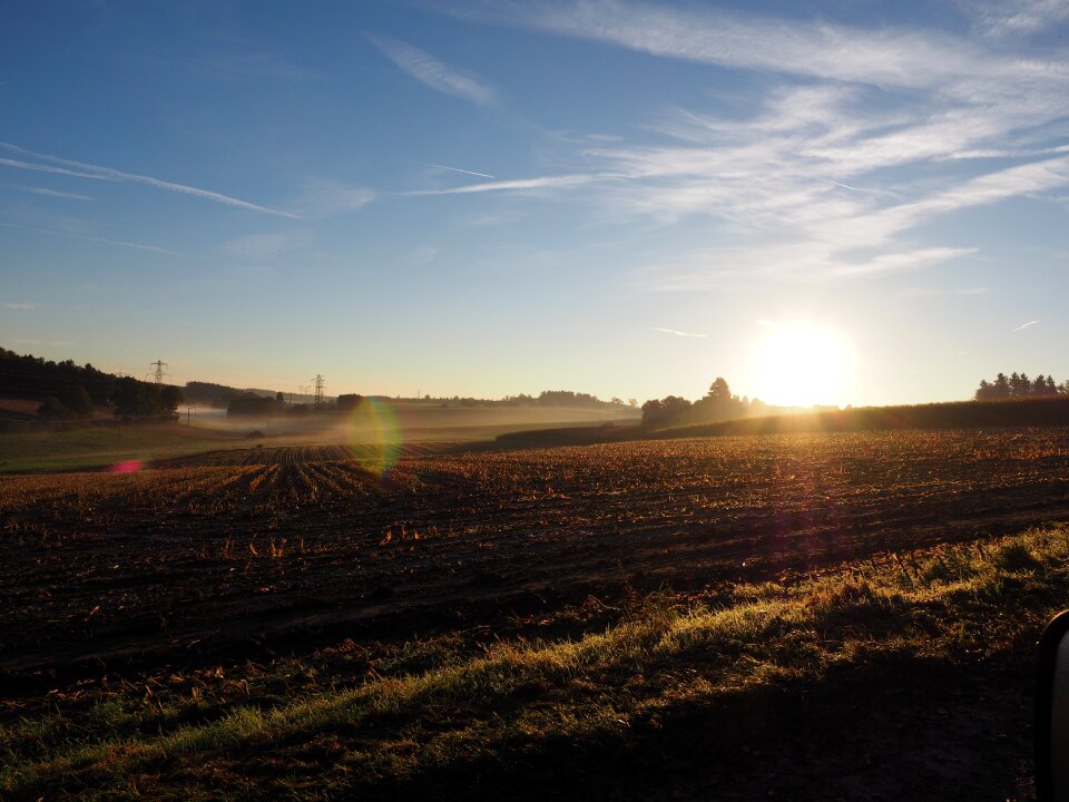 Fog backlighting sun