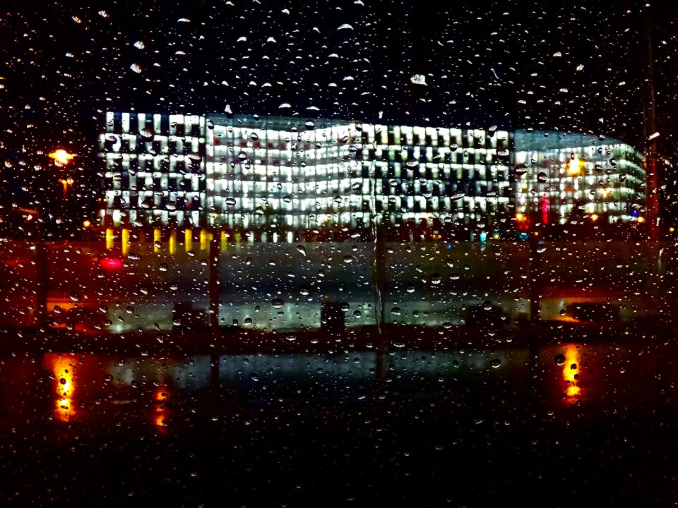 Atmosphere storm drip