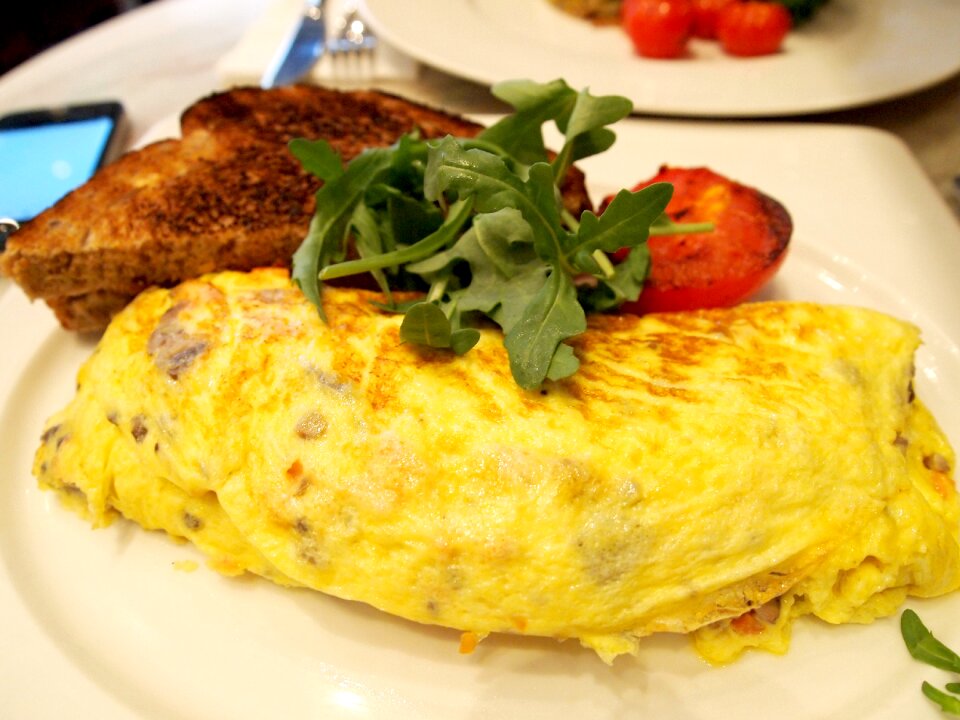 Hong kong brunch in hong kong omurice