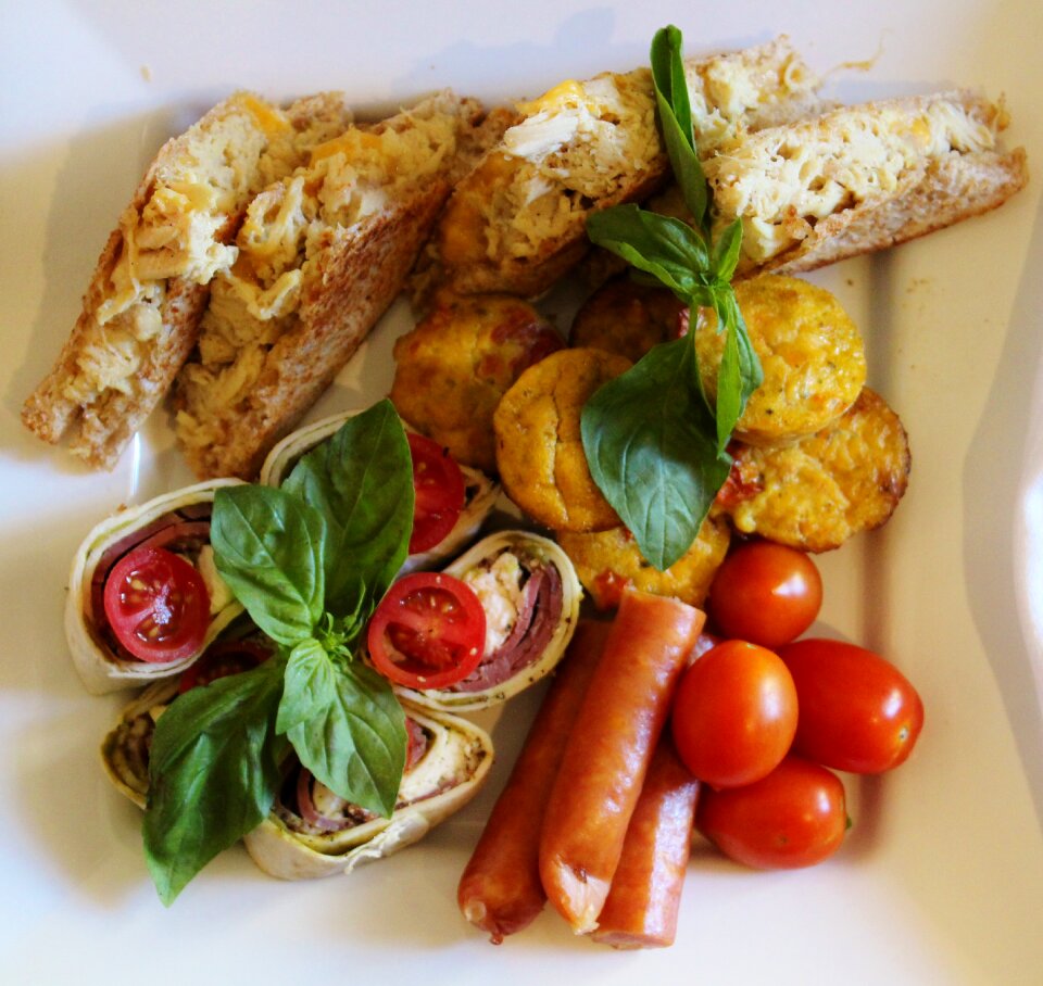 Toast quiche buffett