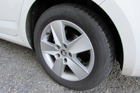 Wheels alloy wheels auto tires photo