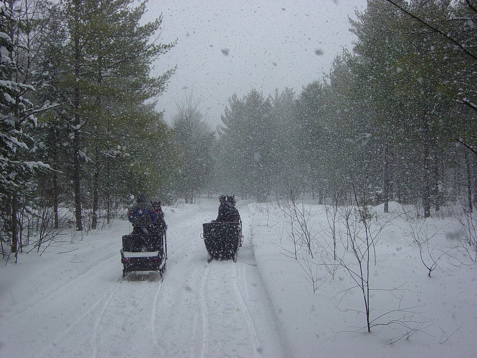 Snow storm transportation