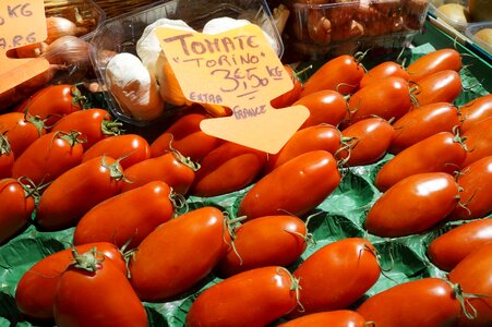 Fruit vegetable red