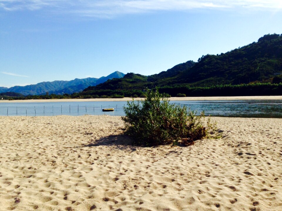 River sand mountain