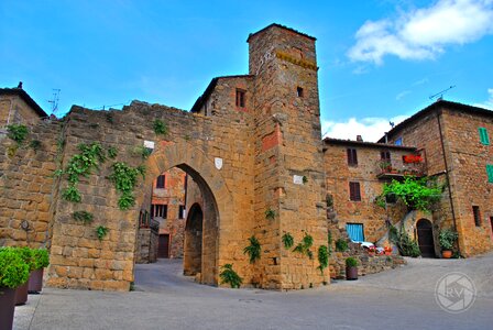 Tuscany italy wall
