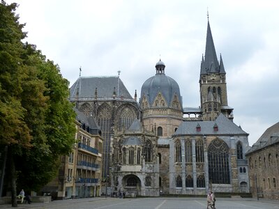 Gothic church historically
