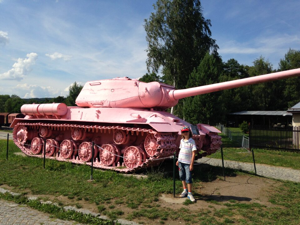 Pink tank lesany military museum