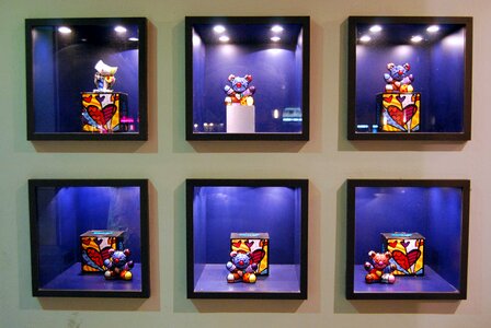 Toys six square