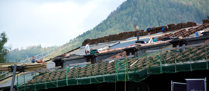 Roof expansion brick photo