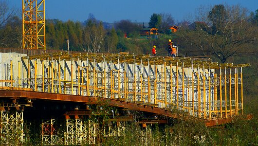 Bridge the design of the support