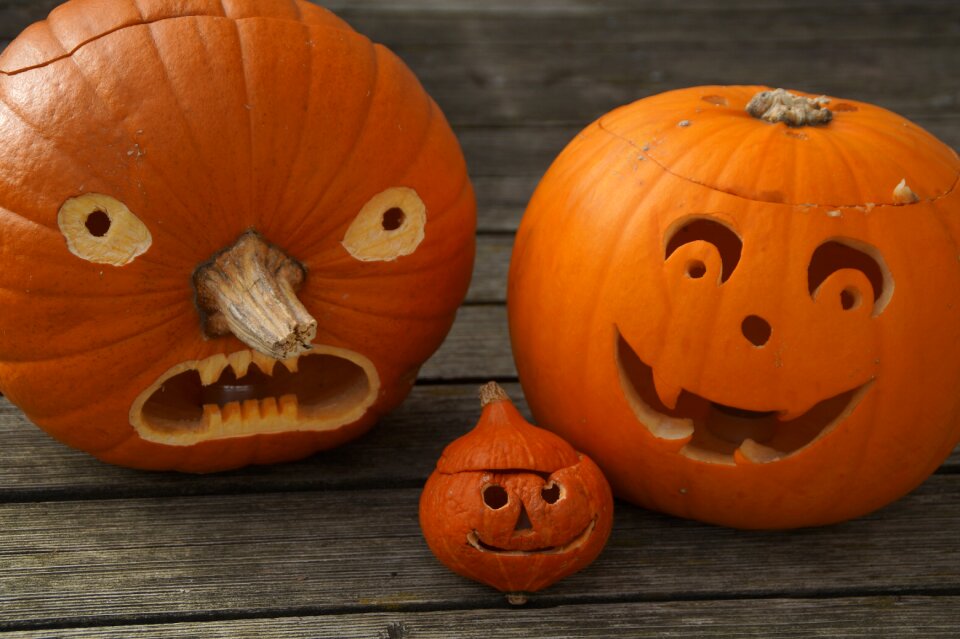 Family cheeky autumn