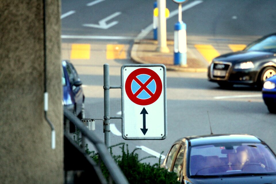Road traffic traffic sign