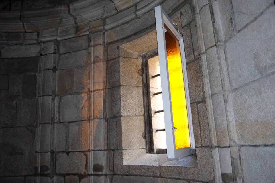 Glass temple architecture