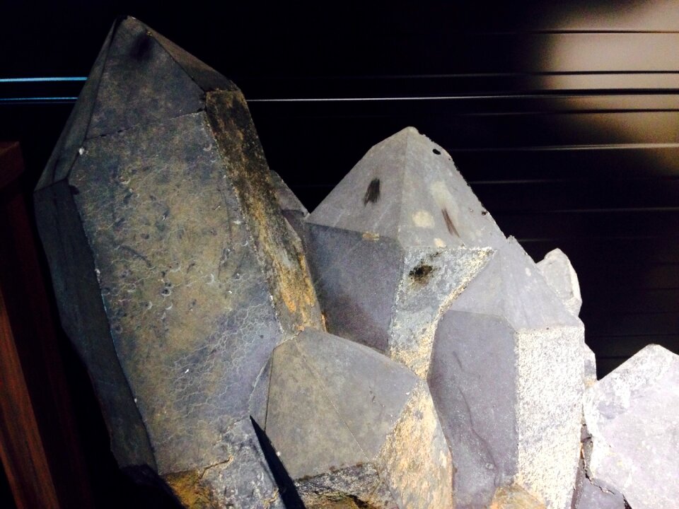Stone symmetry geology