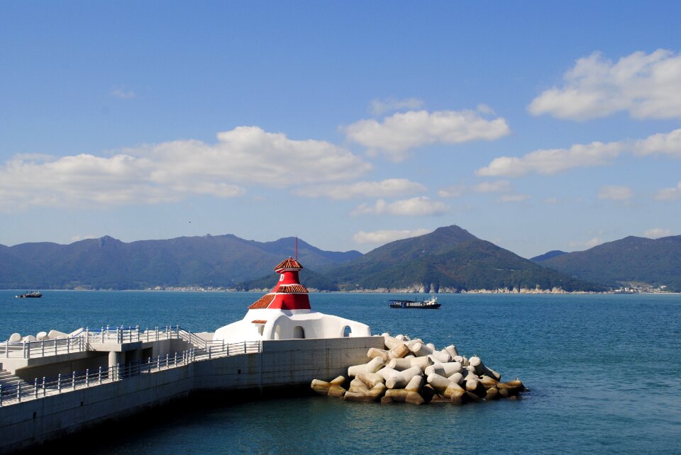 Breakwater blue beach