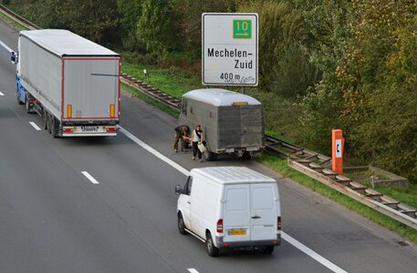 Panne cars highway