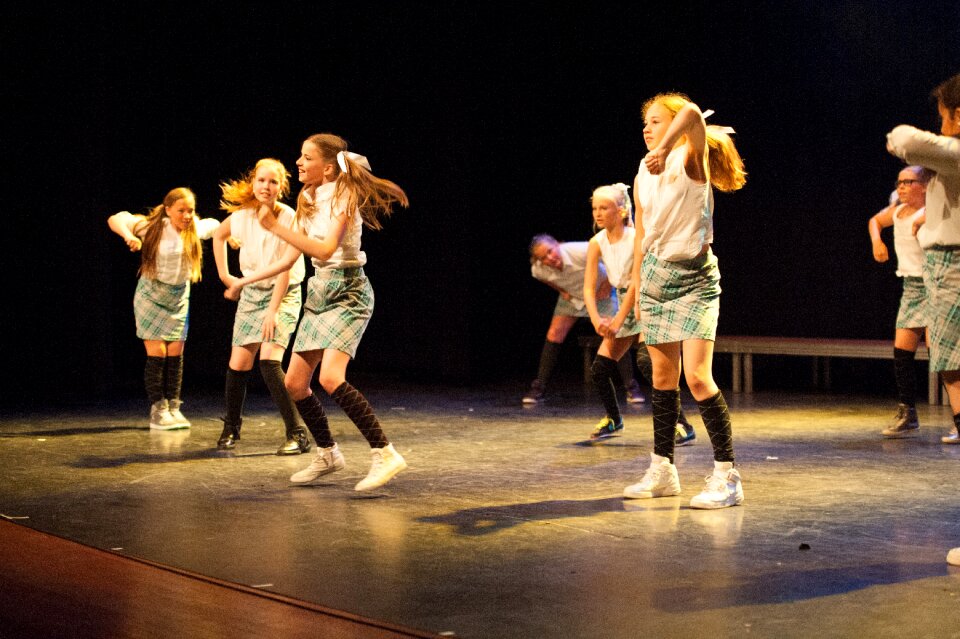 Breakdancing attractive brown dance