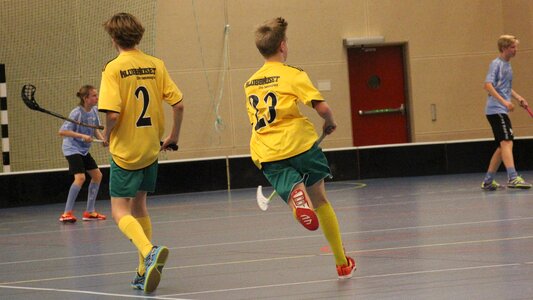 Match indoor players