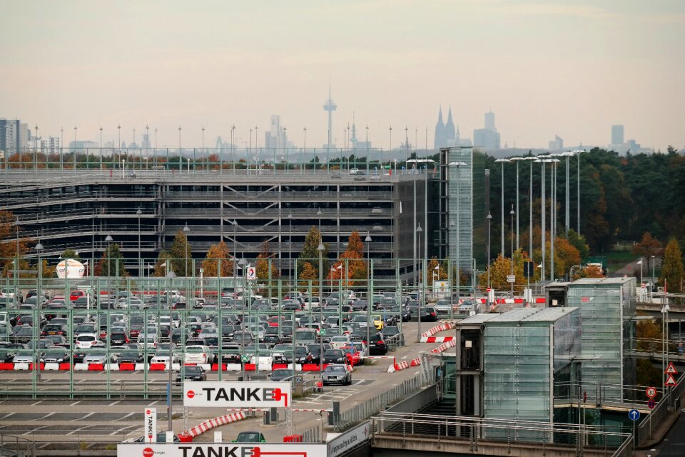 Parking at airport multi storey car park dom