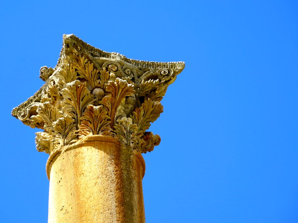 Jerash jordan column