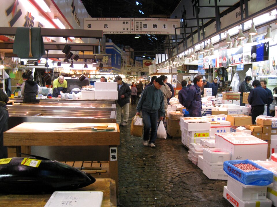 Market tsukiji tourist