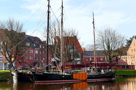 Sailing boats antique places of interest