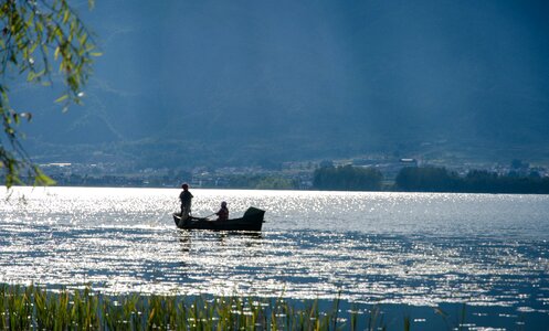 Boat erhai lake sunshine photo