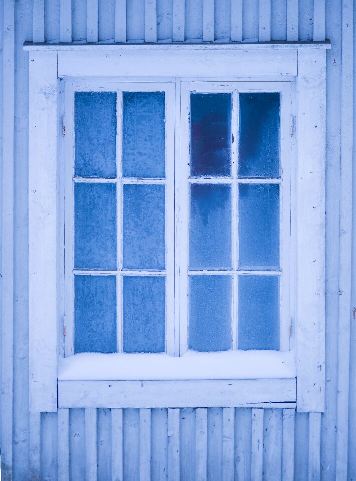 Frost window winter
