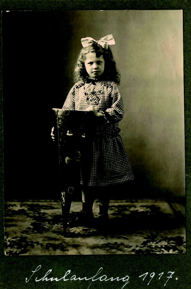 Schultüte girl photo