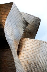 Guggenheim bilbao modern