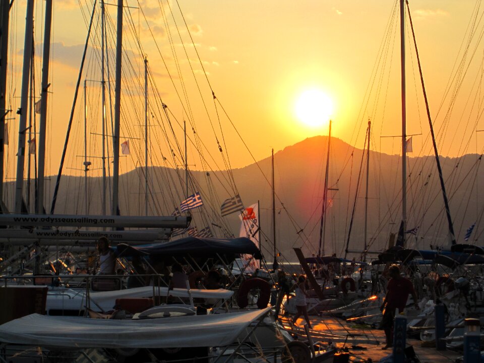Sailing sailing ship port