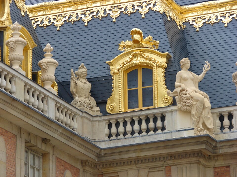 Landmark gold roof