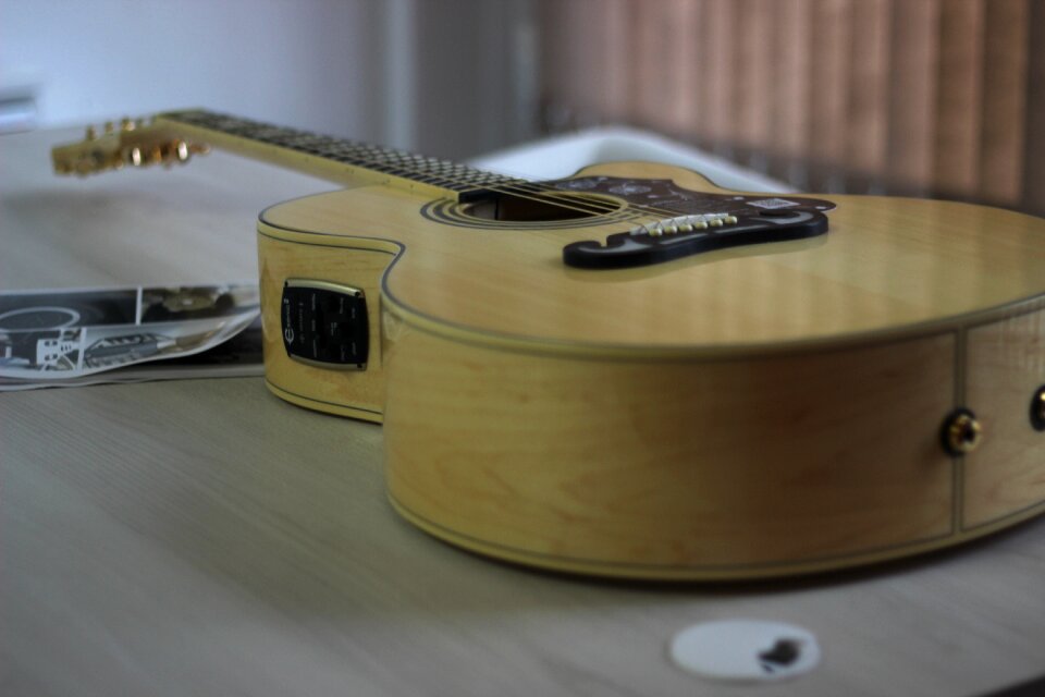 Sound music instrument