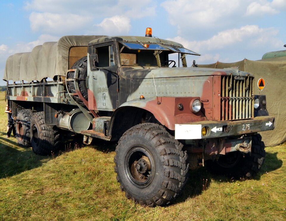 Military vehicles historic vehicle armament