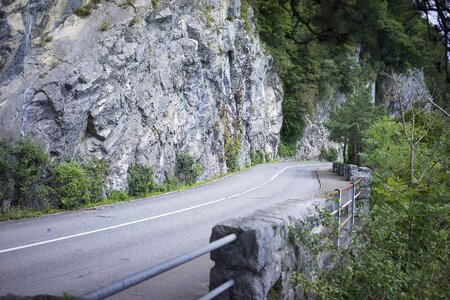 Mountains route curves photo
