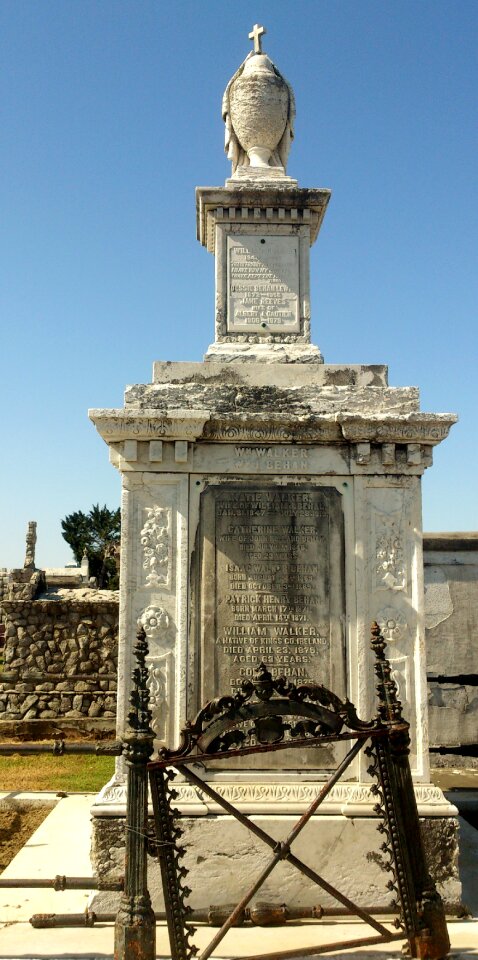 Louisiana cemetery graves
