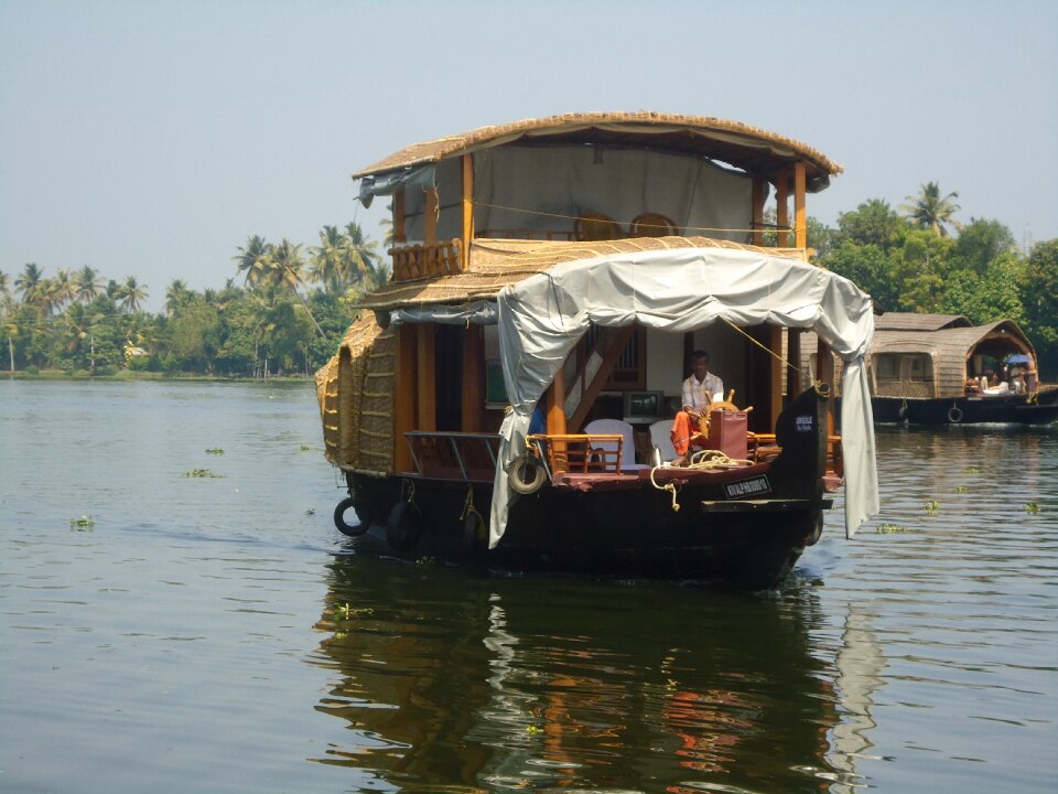 Backwatera india boats