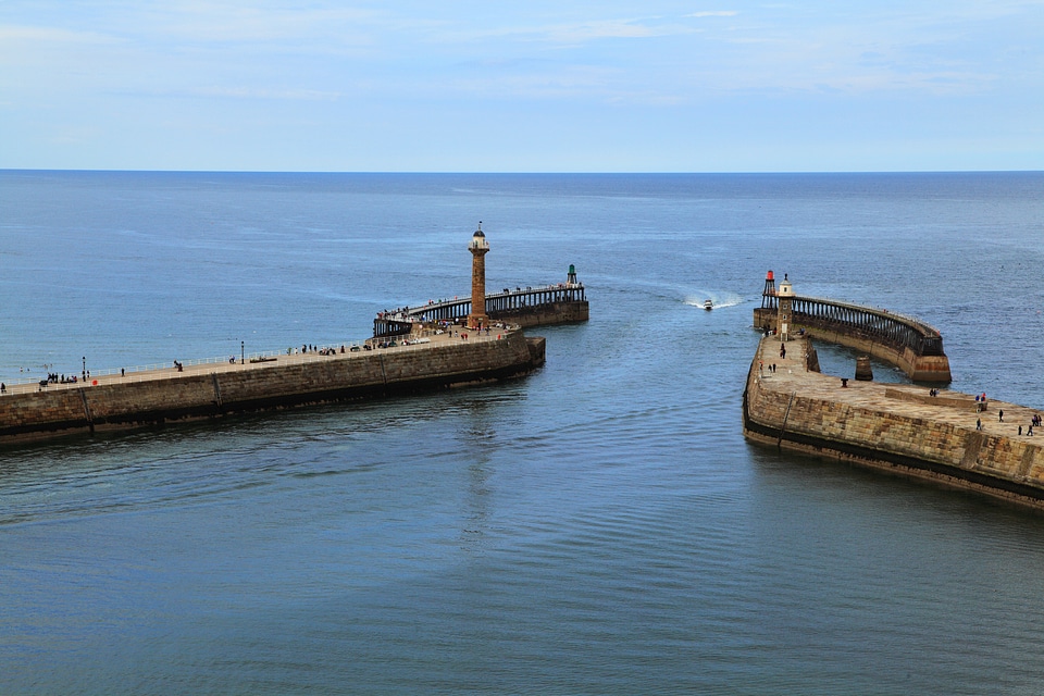 Dock entrance harbor