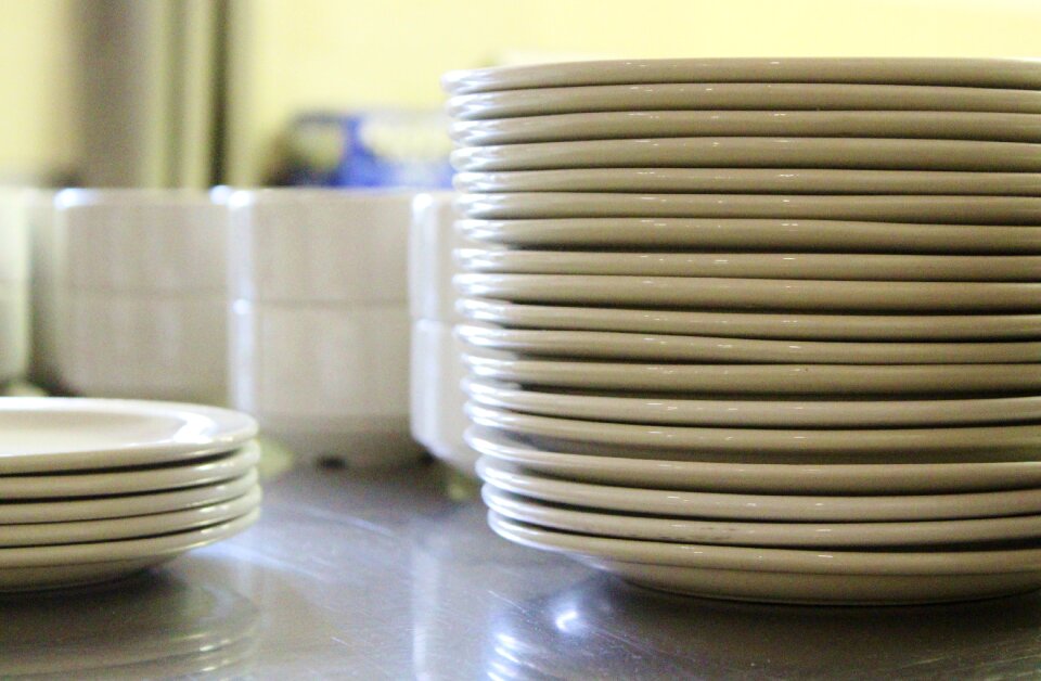 Tableware kitchen service