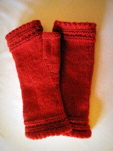 Knitted mitts style photo
