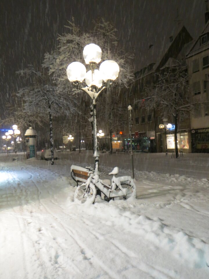 Snowed in bike snowy