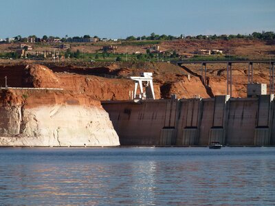 Usa southwest dam wall photo