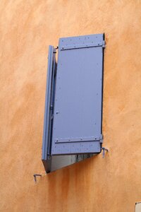 Wall facade building