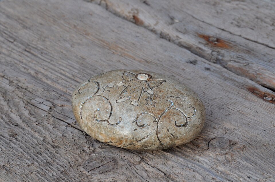 Background deco stone