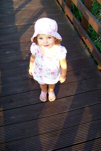Child the little girl bridge