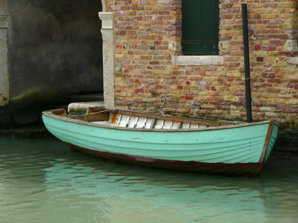 House river transport
