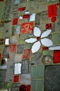 Craft art red