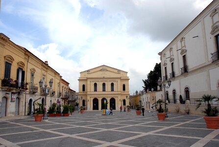 Square piazza puglia